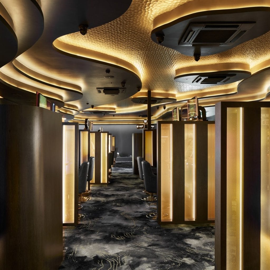 Craters - Wagon Wheel Hotel - Ceiling